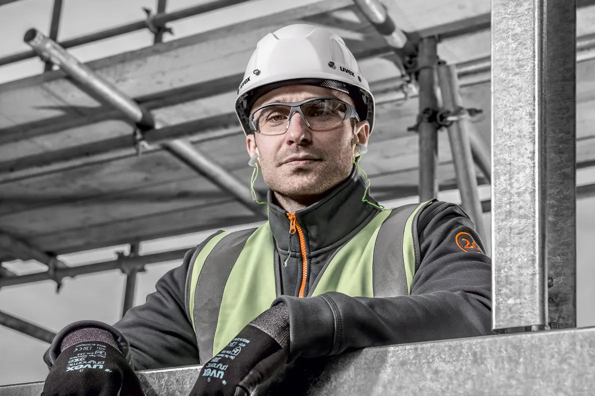 Augenschutz einfach erklärt: Welche Schutzbrille wirklich schützt